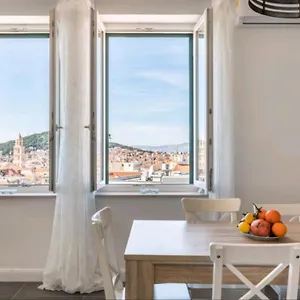 Just Like - Cityapartment With Netflix Apartment Split